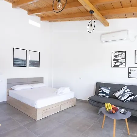 Spitakia-Cozy & Comfy Apartments 10Minutes From The Airport Artemida  Exterior photo