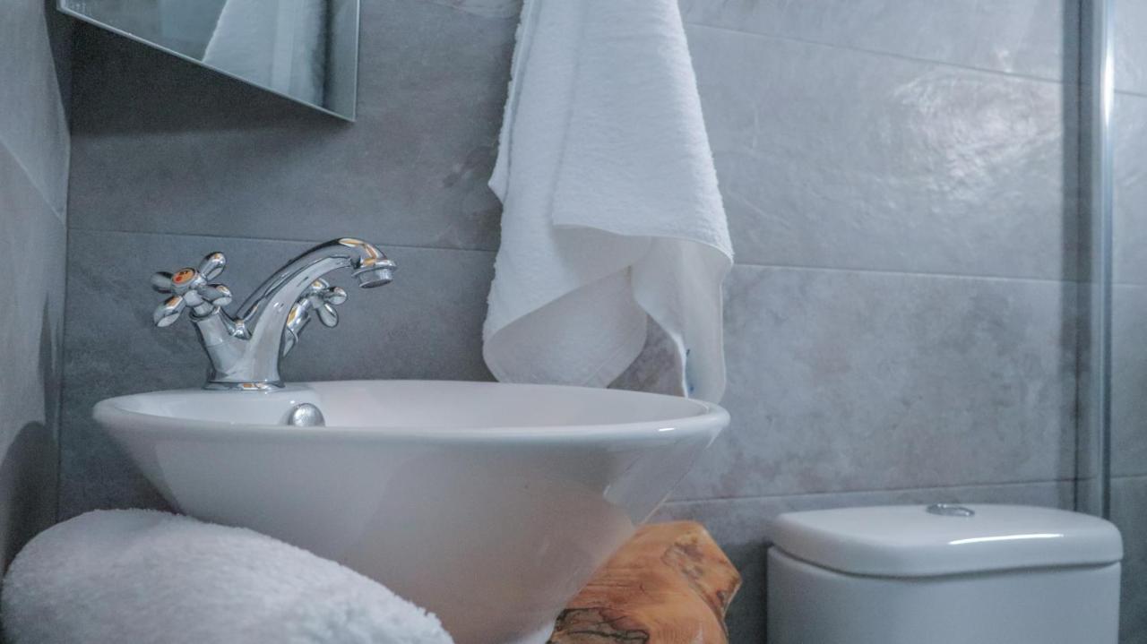 Spitakia-cozy & Comfy 10minutes From The Airport Апартаменты Луца