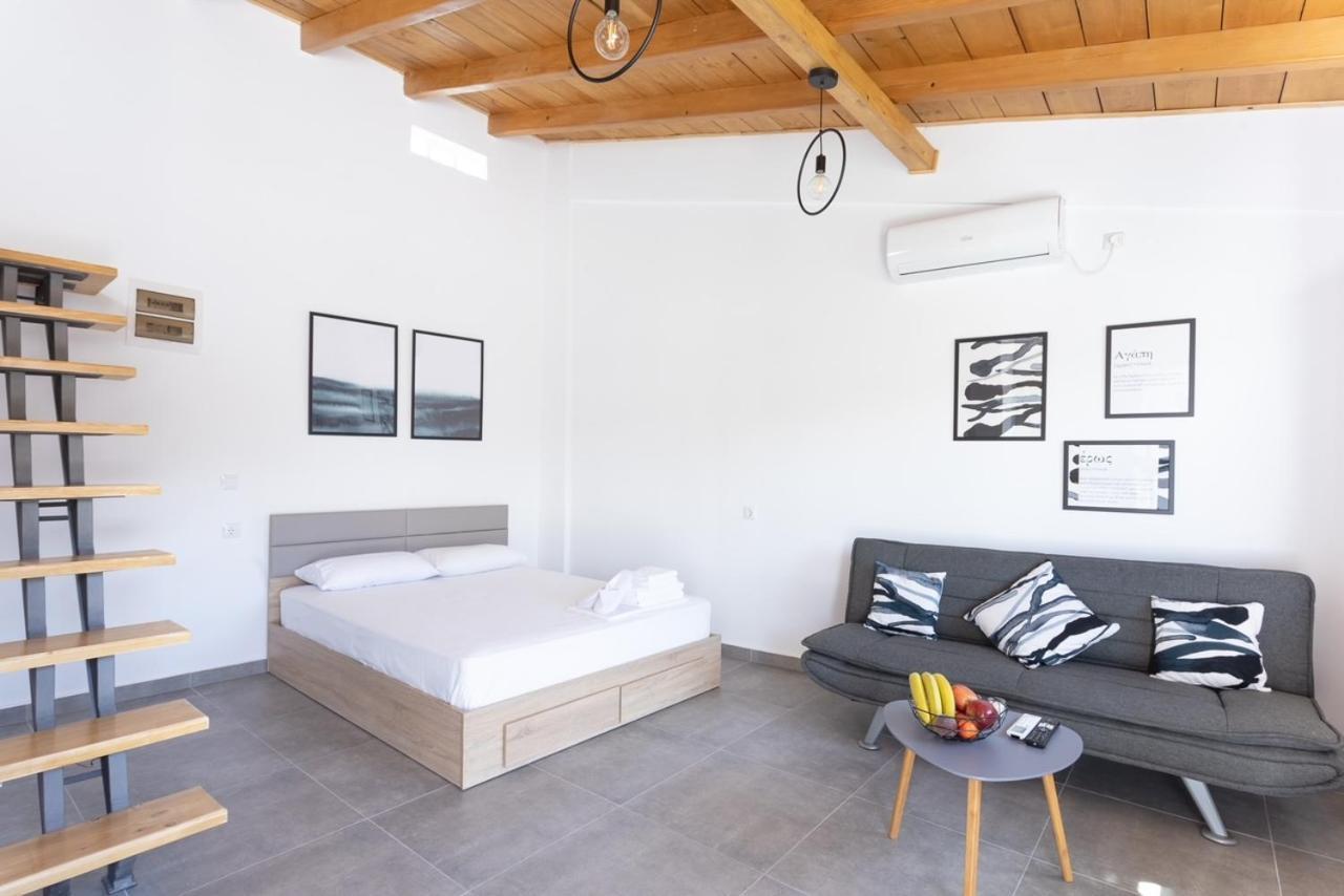 Spitakia-cozy & Comfy 10minutes From The Airport Apartment Artemida (Attica)